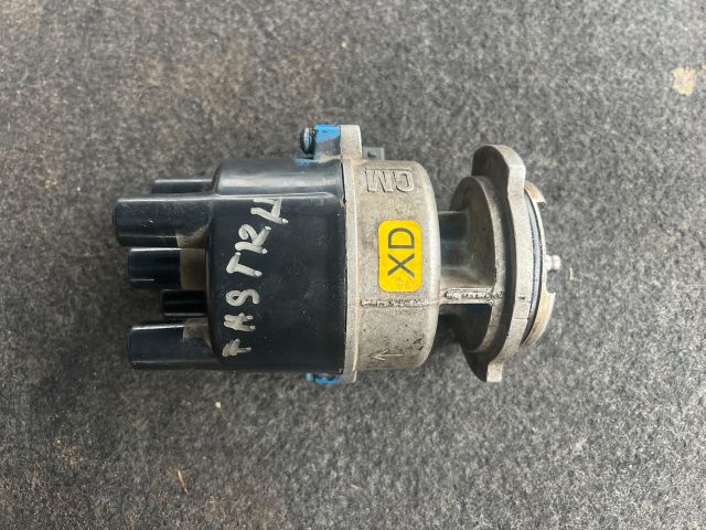 bontott OPEL ASTRA F Gyújtáselosztó