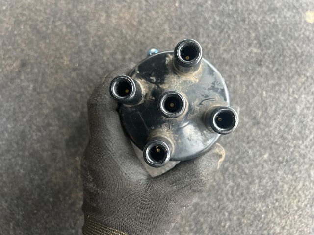 bontott OPEL ASTRA F Gyújtáselosztó