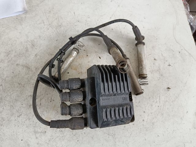 bontott OPEL ASTRA F Gyújtótrafó Szett