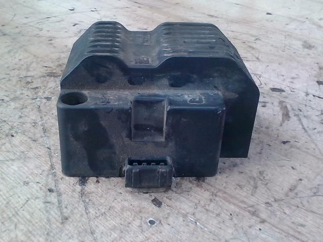 bontott OPEL ASTRA F Gyújtótrafó