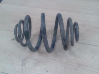 bontott OPEL ASTRA F Hátsó Rugó