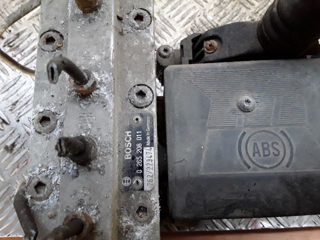 bontott OPEL ASTRA F ABS Kocka