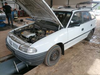 bontott OPEL ASTRA F Bal Féltengely