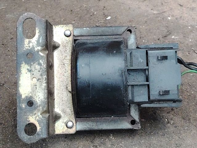 bontott OPEL ASTRA F Gyújtótrafó