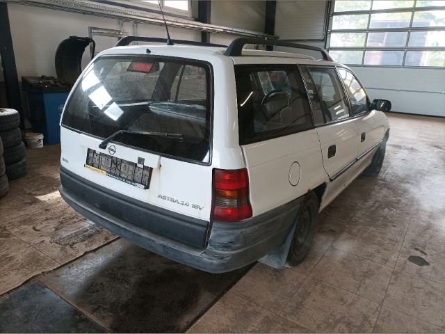 bontott OPEL ASTRA F Jobb Féltengely