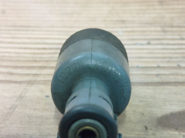 bontott OPEL ASTRA F Porlasztó (1 db)