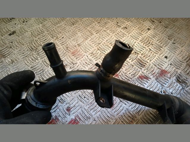 bontott OPEL ASTRA F Vízcső