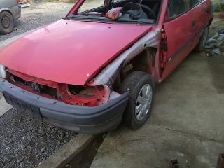 bontott OPEL ASTRA F Bal első Rugó