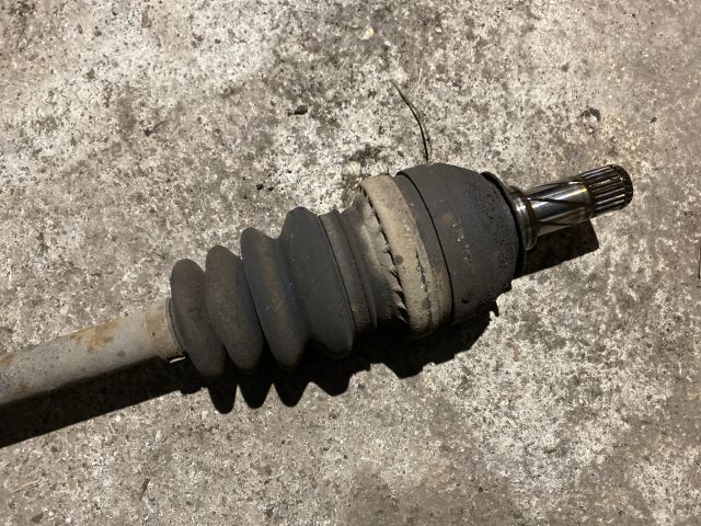 bontott OPEL ASTRA F Bal Féltengely