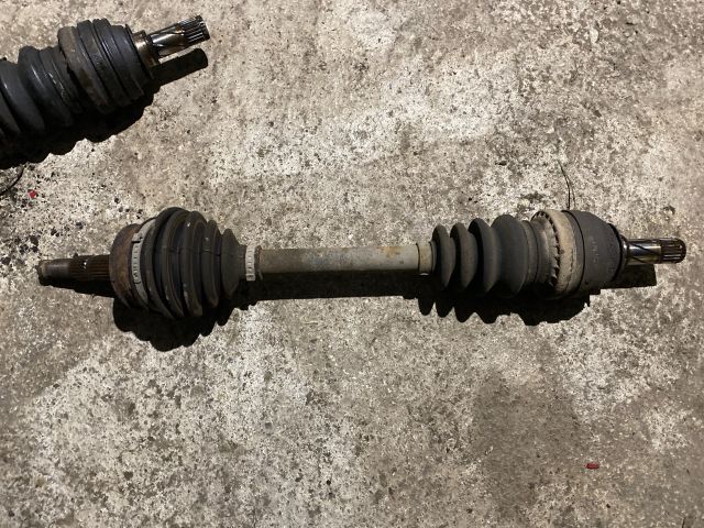 bontott OPEL ASTRA F Bal Féltengely