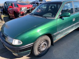 bontott OPEL ASTRA F Bal hátsó Rugó