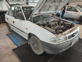 bontott OPEL ASTRA F Bal hátsó Rugó