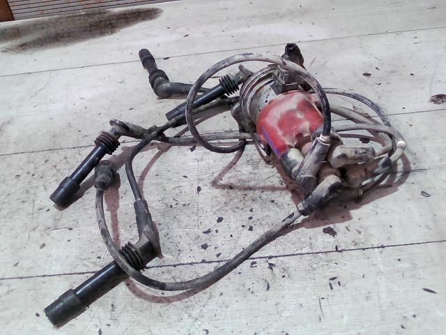 bontott OPEL ASTRA F Gyújtáselosztó és Gyertya Kábel