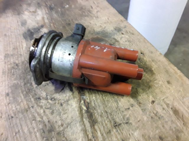 bontott OPEL ASTRA F Gyújtáselosztó