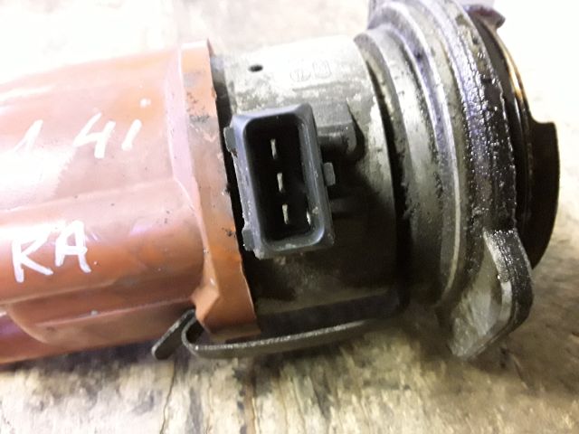 bontott OPEL ASTRA F Gyújtáselosztó