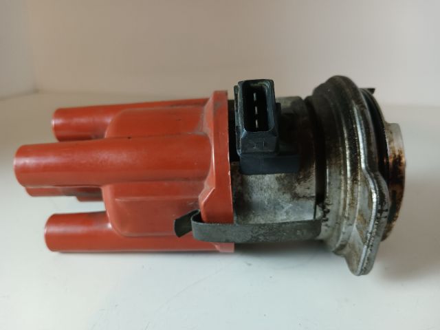 bontott OPEL ASTRA F Gyújtáselosztó