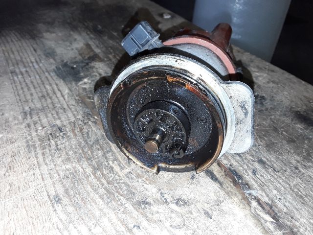 bontott OPEL ASTRA F Gyújtáselosztó