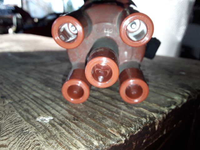 bontott OPEL ASTRA F Gyújtáselosztó