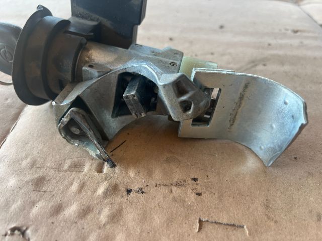 bontott OPEL ASTRA F Gyújtáskapcsoló