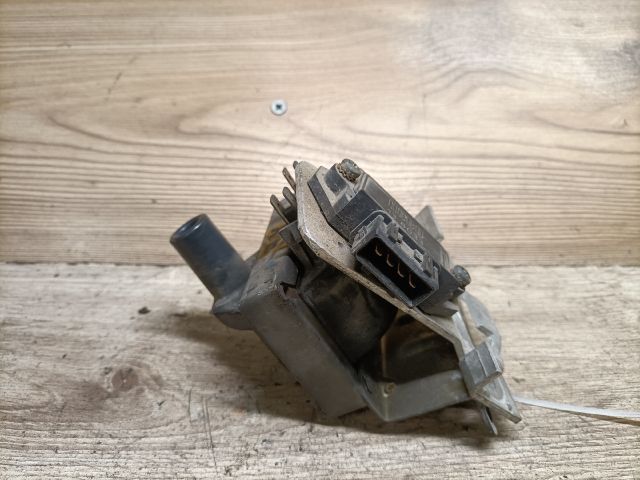 bontott OPEL ASTRA F Gyújtótrafó