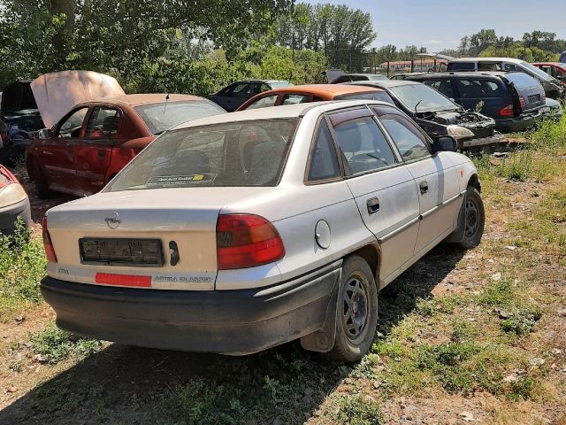 bontott OPEL ASTRA F Hátsó Híd (Dobfékes)