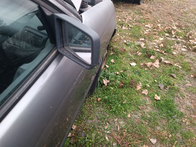 bontott OPEL ASTRA F Homlokfal (Üres lemez)