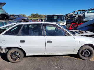 bontott OPEL ASTRA F Jobb első Fékkengyel