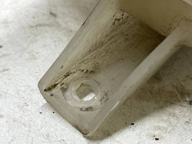 bontott OPEL ASTRA F Kiegyenlítő Tartály