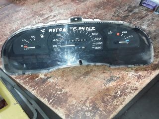 bontott OPEL ASTRA F Kilométeróra