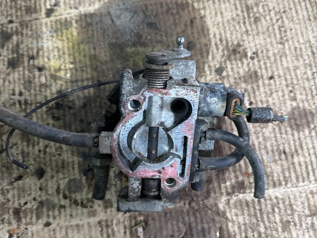 bontott OPEL ASTRA F Központi Injektor