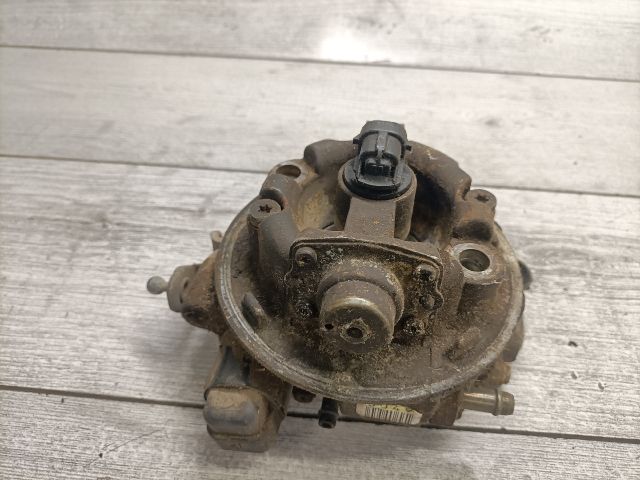 bontott OPEL ASTRA F Központi Injektor