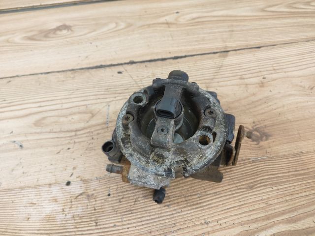 bontott OPEL ASTRA F Központi Injektor