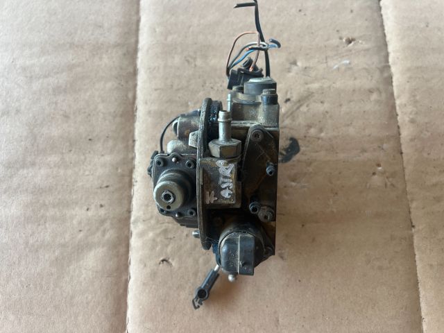 bontott OPEL ASTRA F Központi Injektor