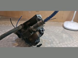 bontott OPEL ASTRA F Központi Injektor