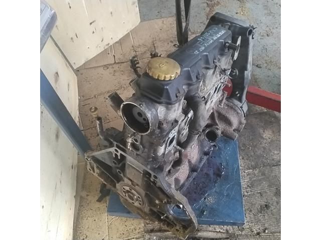bontott OPEL ASTRA F Motor (Fűzött blokk hengerfejjel)