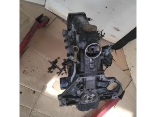 bontott OPEL ASTRA F Motor (Fűzött blokk hengerfejjel)