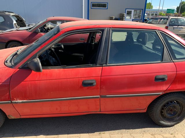 bontott OPEL ASTRA F Motorvezérlő