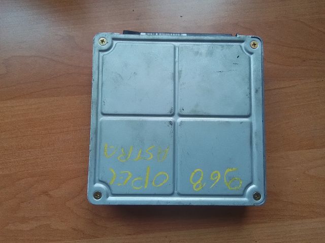 bontott OPEL ASTRA F Motorvezérlő