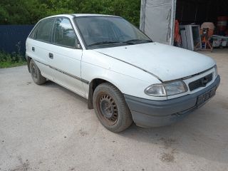 bontott OPEL ASTRA F Nívópálca