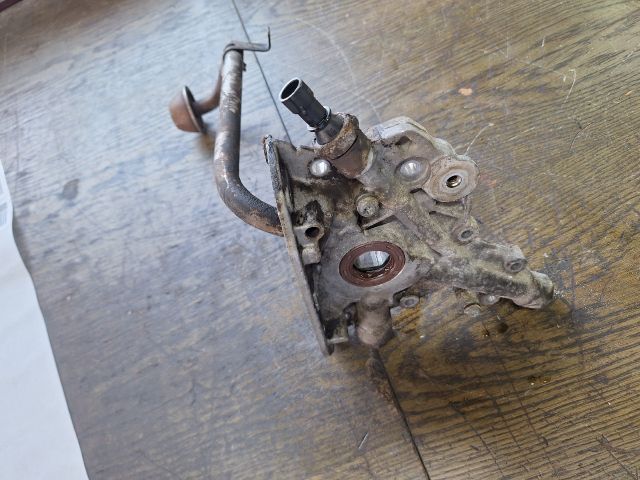 bontott OPEL ASTRA F Olajszivattyú