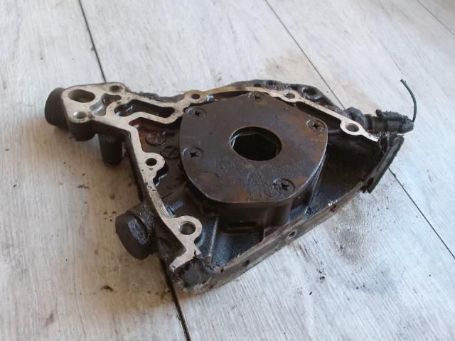 bontott OPEL ASTRA F Olajszivattyú