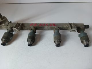 bontott OPEL ASTRA F Porlasztó Sor / Híd