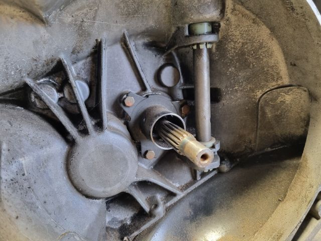 bontott OPEL ASTRA F Váltó (Mechanikus)