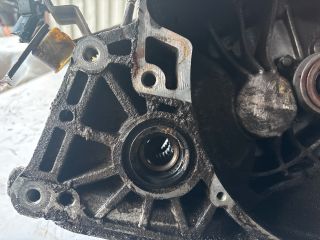 bontott OPEL ASTRA F Váltó (Mechanikus)