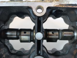 bontott OPEL ASTRA F Vezérműtengely Házzal