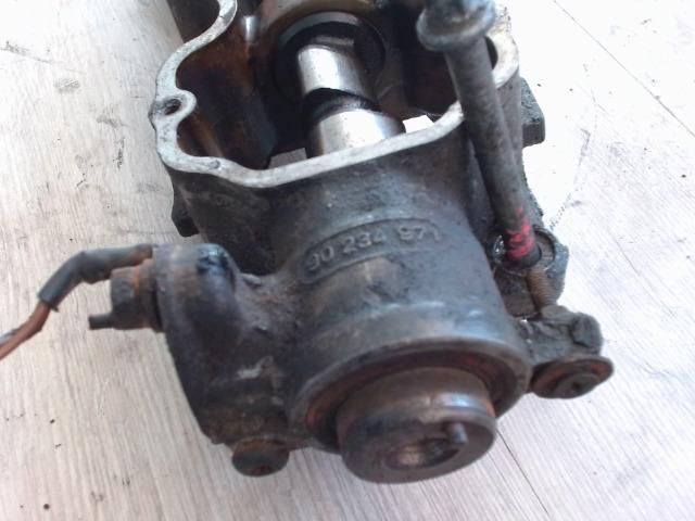 bontott OPEL ASTRA F Vezérműtengely Házzal