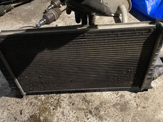 bontott OPEL ASTRA F Vízhűtő Radiátor (Klímás)