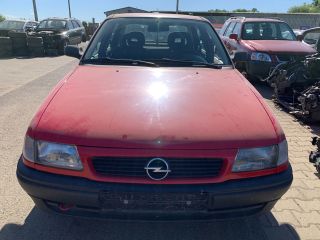 bontott OPEL ASTRA F Vízhűtő Radiátor (Nem klímás)