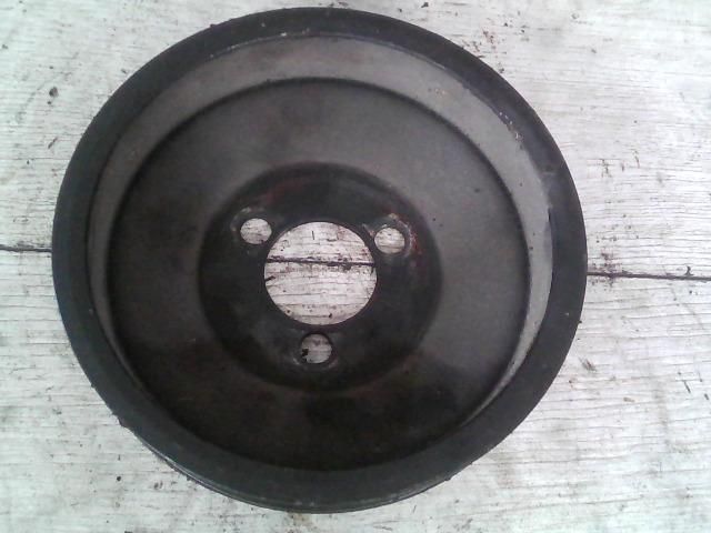 bontott OPEL ASTRA F Vízpumpa Szíjtárcsa