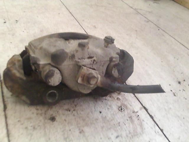 bontott OPEL ASTRA F Jobb első Féknyereg Munkahengerrel